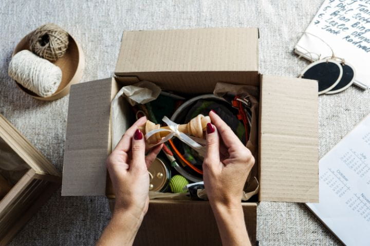 unboxing subscription box